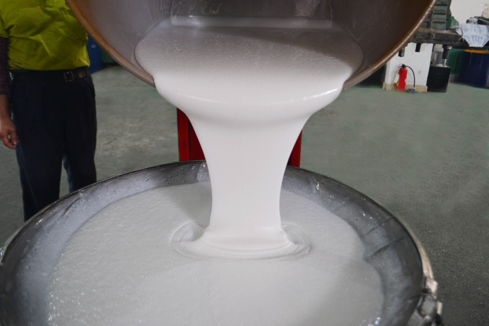 移印硅膠在使用過(guò)程中應(yīng)該留意什么 ？