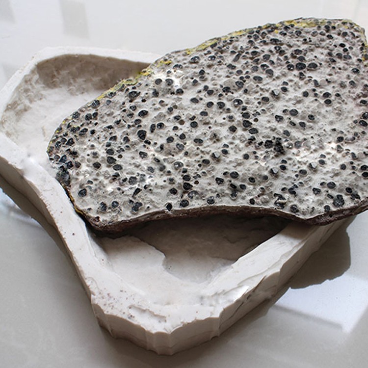 人造文化石硅膠模具為什么會開裂？