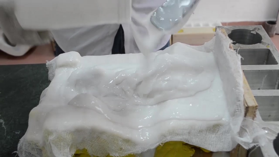 模具硅膠刷模如何使用，有什么需要注意的 ？