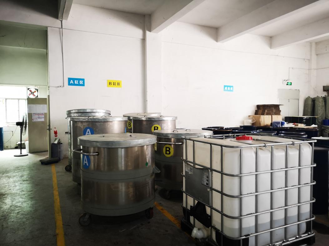 模具硅膠原料和制品儲存需留意的事項有哪些 ？