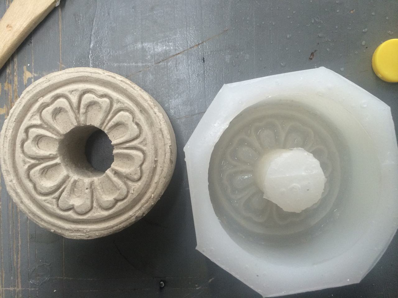 固化好的硅膠模具放置多久不能用了？