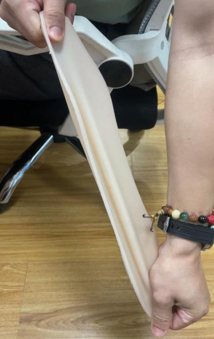 1729315182442120.png 膚色人體.png